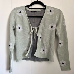Nikka k pastel freen floral cropped cardigan